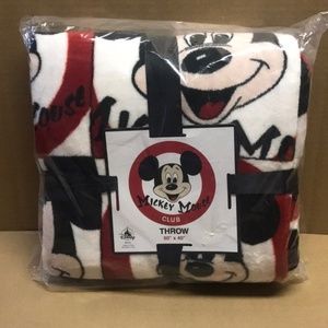 Mickey Mouse Club Plush Throw